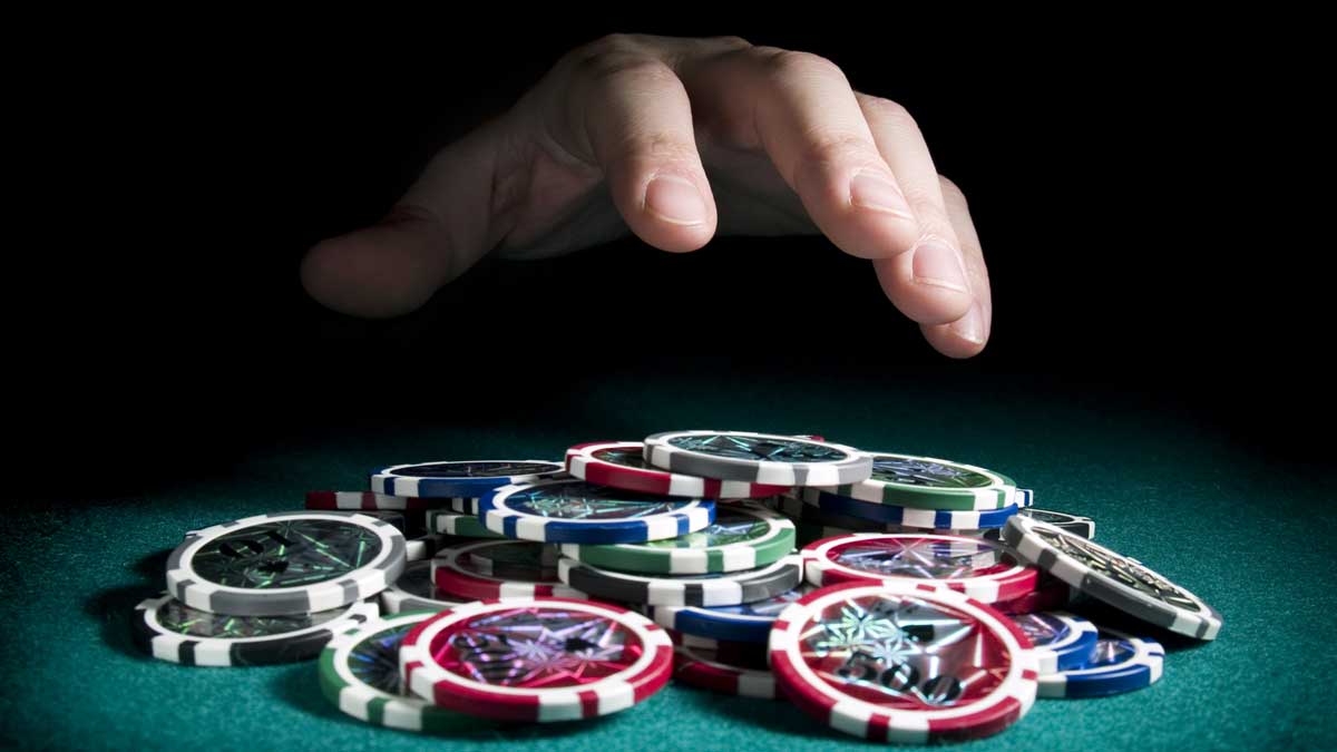 Khi bluff poker, bạn cần phải chọn mức cược phù hợp